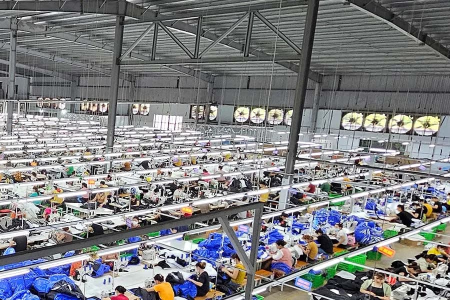 Giải pháp làm mát xưởng điện tử – Cơ khí